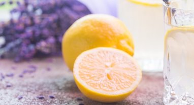 Citron, limonade et lavande, Vitamines naturelles ou de synthèse